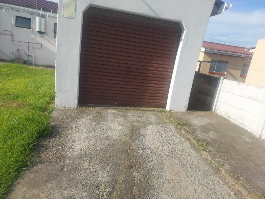 3 Bedroom Property for Sale in Mdantsane Eastern Cape